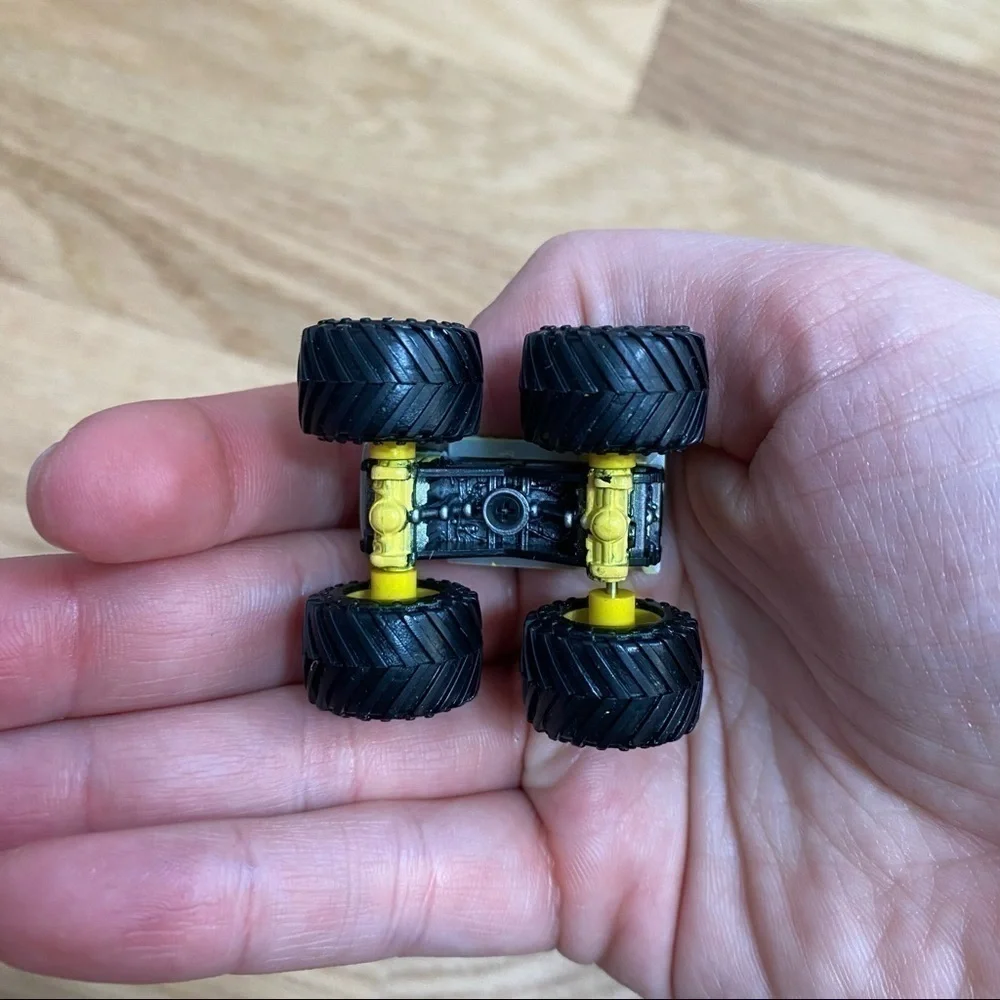 Vintage Micro Machines Tuff Trax No Problem Truck Galoob